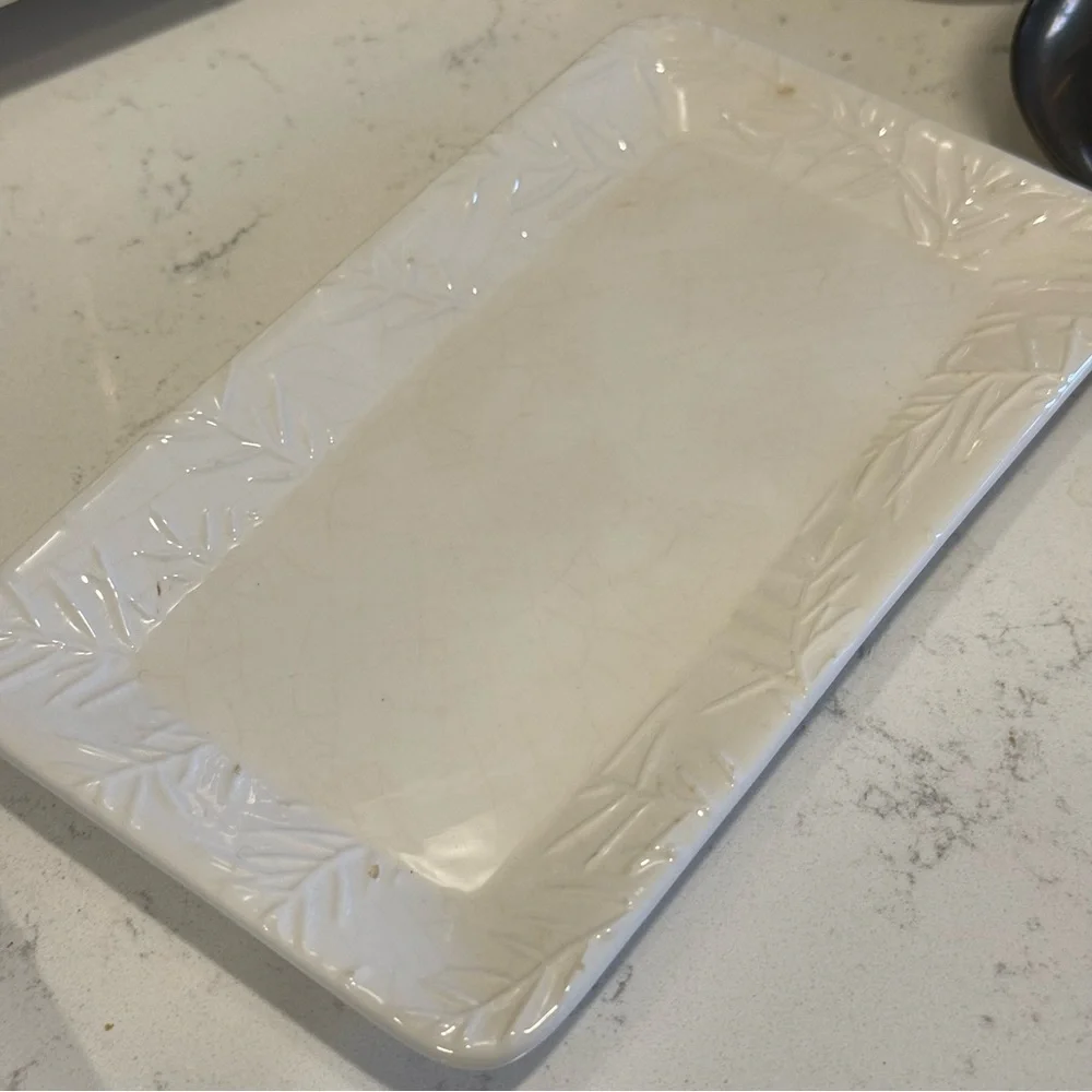 Deck the Holly by INSPIRADO DESIGNS 1/4 Lb Covered Butter Dish